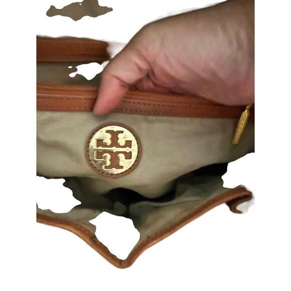 Tory Burch Limited Edition De La Vega Tote Bag Rare Graphic Art Quote Leather - Picture 10 of 12